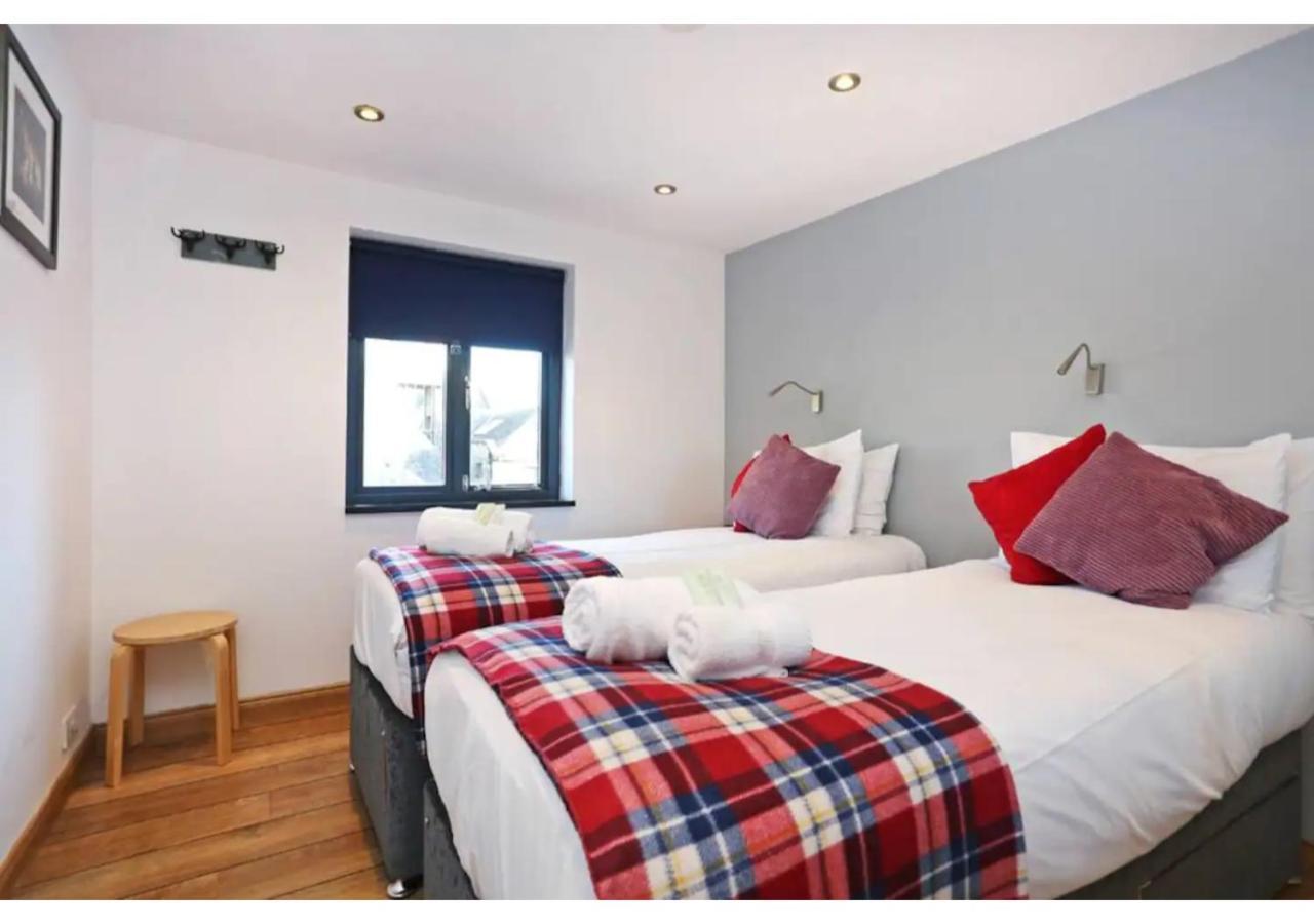 شقة إدنبرة  في Altido Cosy 2-Bed Apt In The Old Town With Mezzanine المظهر الخارجي الصورة